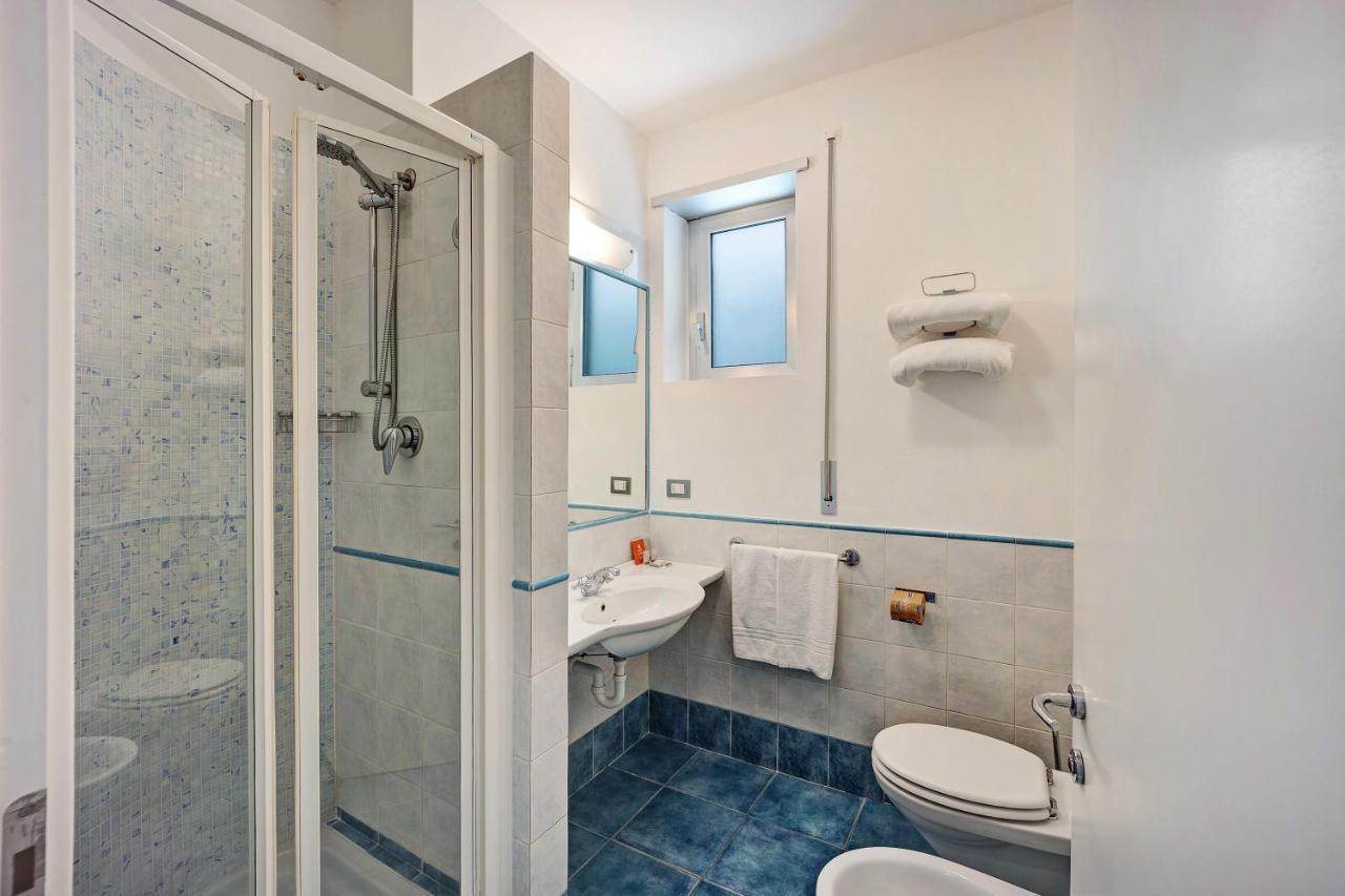 Aparthotel Modus Vivendi 315 Sanremo Exterior foto